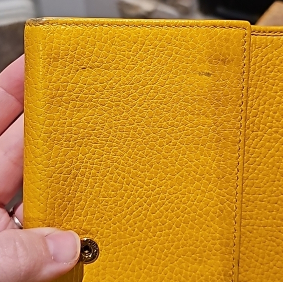 🔥💯AUTHENTIC GUCCI PEBBLED LEATHER SWING CONTINENTAL WALLET - Picture 10 of 16